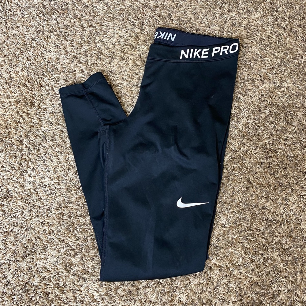 Nike Pro Athletic Leggings